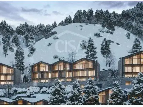 4-bedroom townhouse for sale in La Massana · 10 of 60