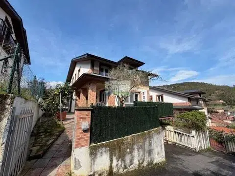 Chalet en calle Barrio Miono, 1
