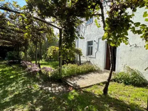 Chalet en Boqueixón