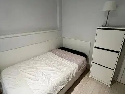 Habitación en Universidad-Malasaña