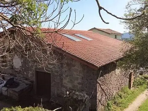 Chalet en calle Lugar Carreira, 23