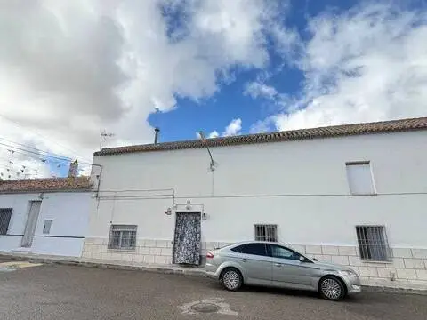 Chalet en Villarrubia de Santiago