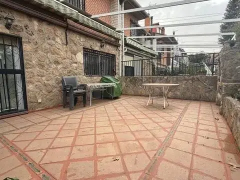 Casa adosada en calle del Indiano