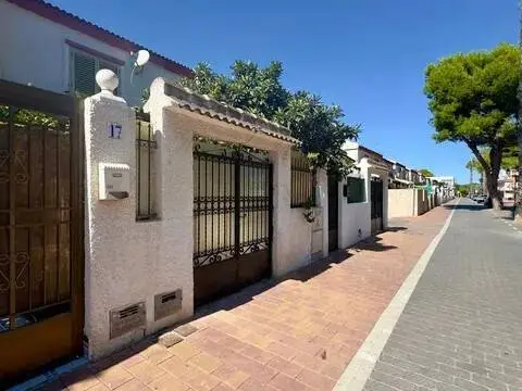 Casa adosada en Avenida de Joaquín Blume
