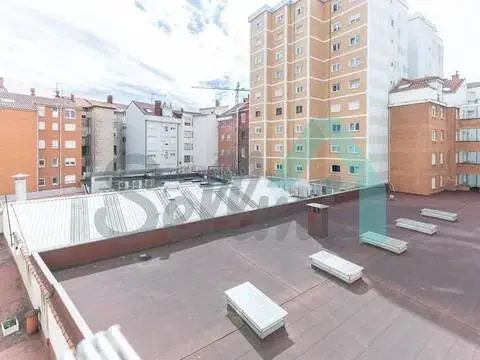 Piso en El Bibio-Parque