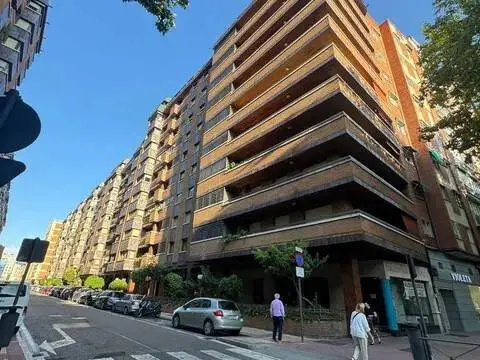 Piso en Paseo Zorrilla-Campo Grande-Cuatro de Marzo