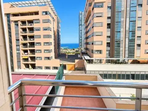 Piso en calle Alcalde José Emilio García Gómez
