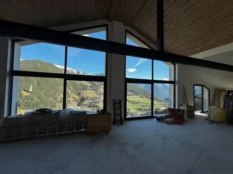 5-bedroom chalet for sale in Canillo · 3 of 60