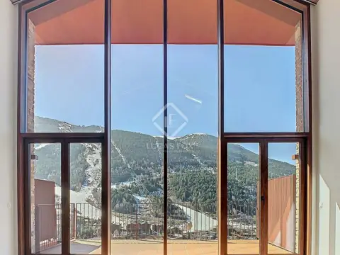 4-bedroom house for sale in Canillo · 4 of 60