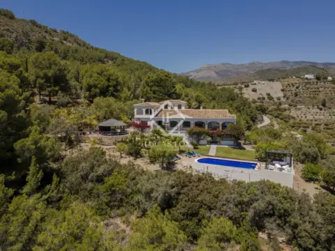 Casa en Las Palomas-Cerro Gordo