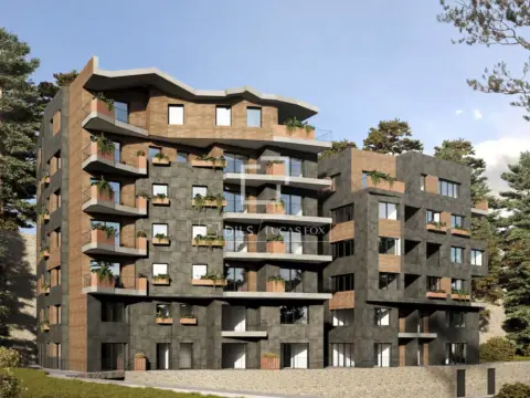 Pis de 3 habitacions en venda a Andorra la Vella · 12 de 60