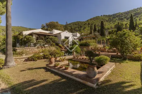 Finca rústica en La Garnatilla