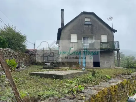 Chalet en Mondariz