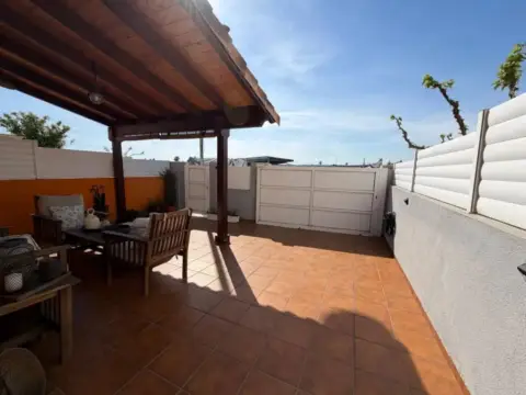 Chalet en Carrer Senia