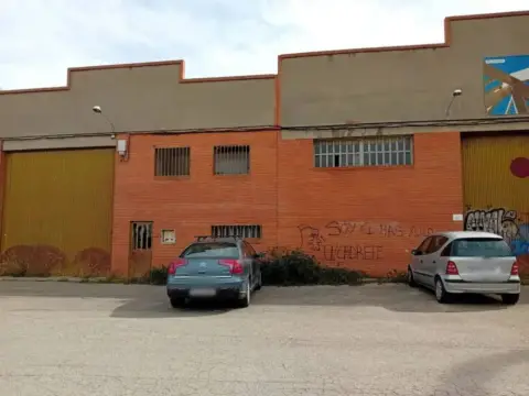 Nave industrial en calle Vista Alegre
