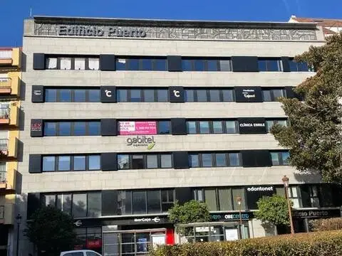 Oficina en calle del Puerto