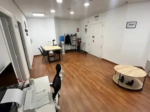 Local comercial en Centro-Villacerrada-Pajarita