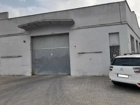 Nave industrial en Mas Rampinyo-Carrerada-Mas Pomada