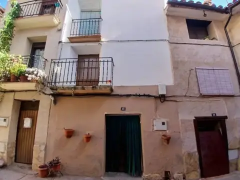 Chalet en calle de la Iglesia