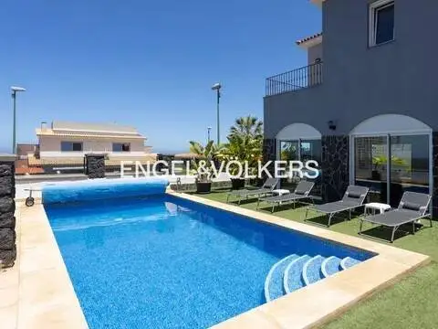 Chalet en Playa Jardín