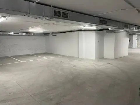 Garaje en calle Salitre