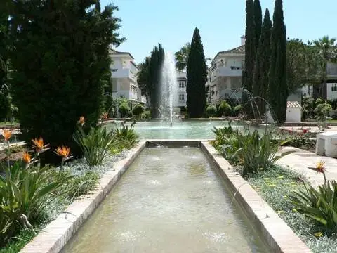 Piso en El Paraíso-Atalaya-Benamara