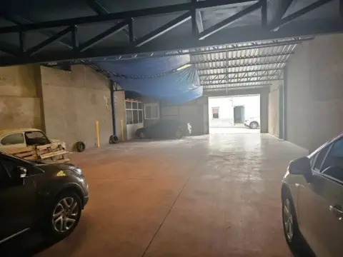 Nave industrial en Urda