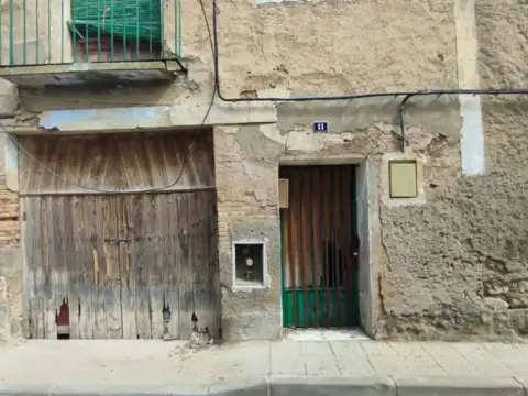 Chalet en calle de Aragón