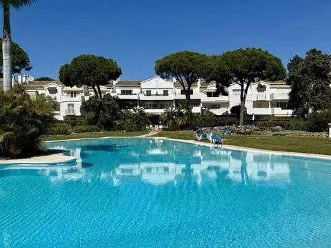 Piso en El Paraíso-Atalaya-Benamara