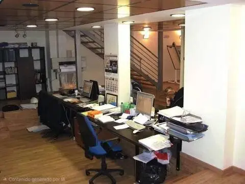 Local comercial en Huelin-La Princesa-Jardín de la Abadía