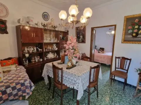 Chalet en Instinción