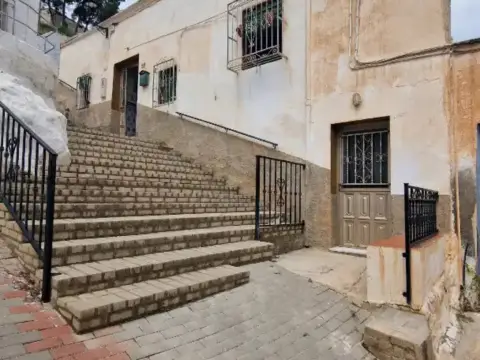 Chalet en Instinción