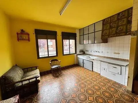 Piso en Baíña-San Pedro-Siana