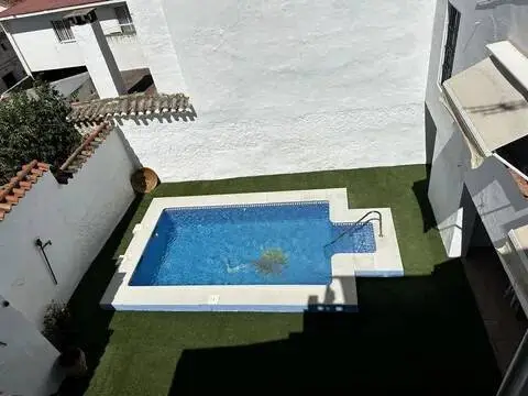 Casa adosada en Riogordo