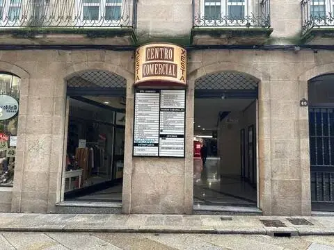 Local comercial en calle de Santo Domingo