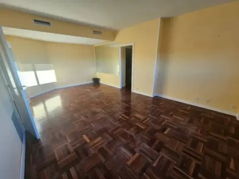 Piso en Argés