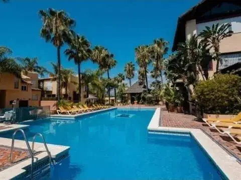 Casa adosada en calle de Gabriel García Márquez