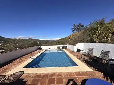 Casa rústica en Comares