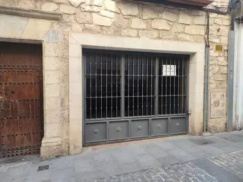 Garaje en San Ildefonso-Barrio de la Catedral