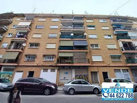 Local comercial en Carrer Pintor Sorolla