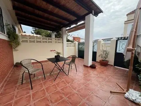 Casa adosada en Chilches