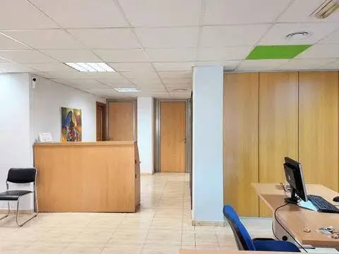 Local comercial en Sur