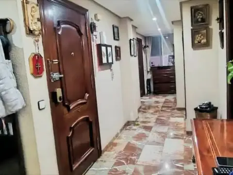 Piso en calle Gravina