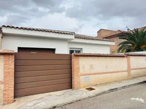 Casa en Burguillos de Toledo