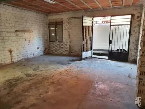 Local comercial en Carrer Muntanya