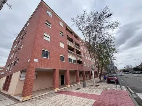 Piso en Azucaica