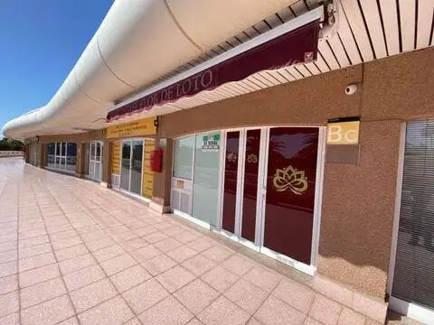 Local comercial en calle Lugar Sonneland, 35 P