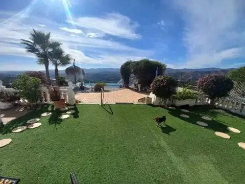 Chalet en Área de Triana-Cabrillas-Trapiche