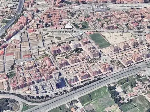 Garaje en San Benito-Progreso