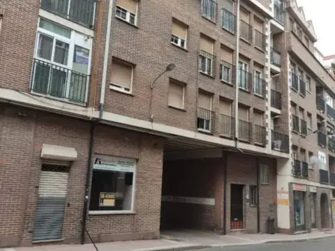 Garaje en calle Ronda de Gracia